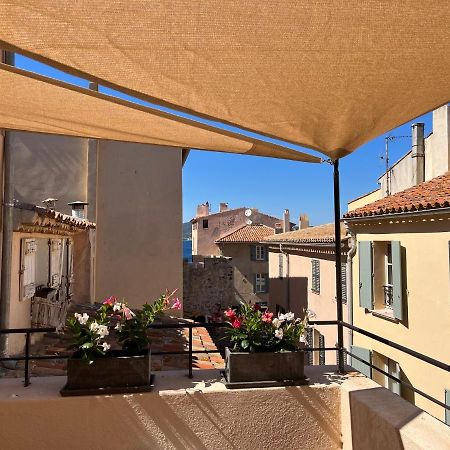 Saint-Tropez Centre - Grand Studio Avec Terrasse Екстериор снимка
